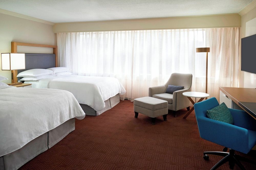 Sheraton Ottawa Hotel