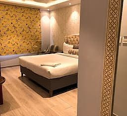 Executive Room with Window