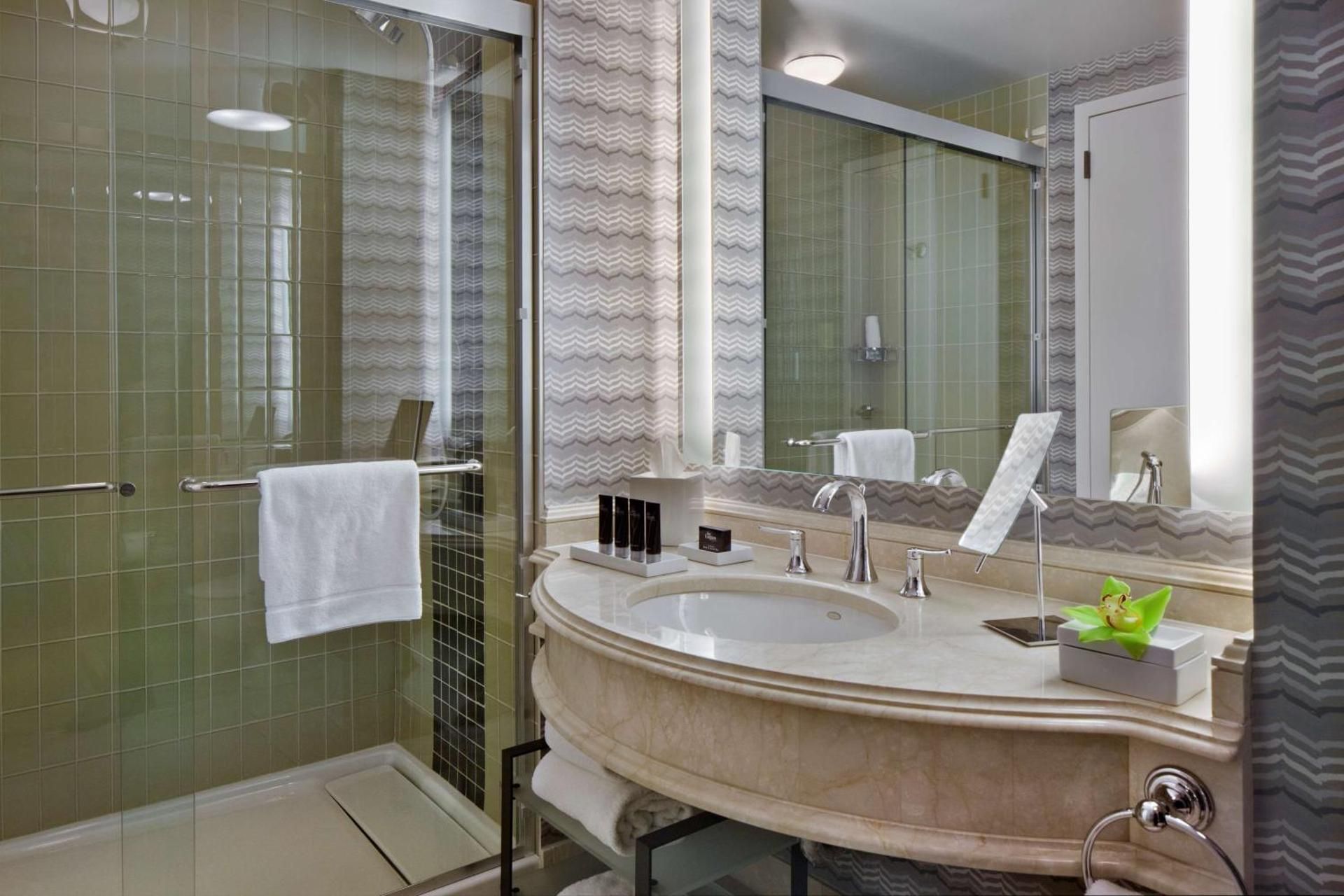 2 Double Parkway View Hearing Accessible