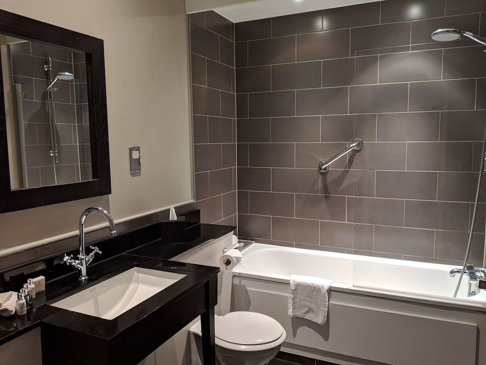 Hartsfield Manor Superior Double Room, Garden View 6