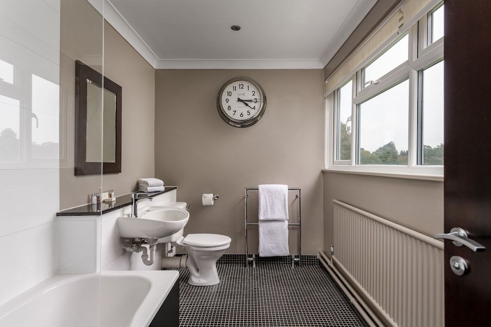 Hartsfield Manor Double Room (Annexe Garden Terrace) 3