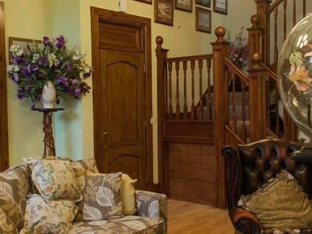 Little Red Rooster Rest and Spa Luxury Double Room, Hot Tub 13