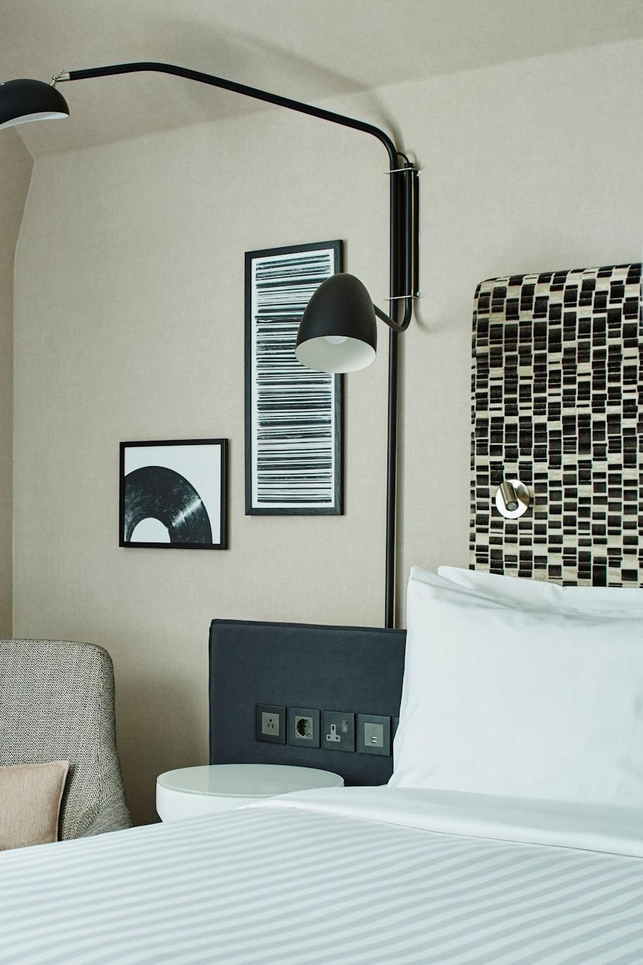 Deluxe Room, Deluxe Guest room, 1 King