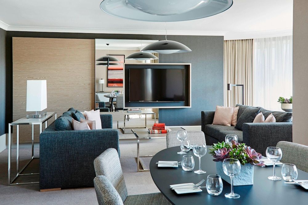 undefined London Marriott Hotel Maida Vale