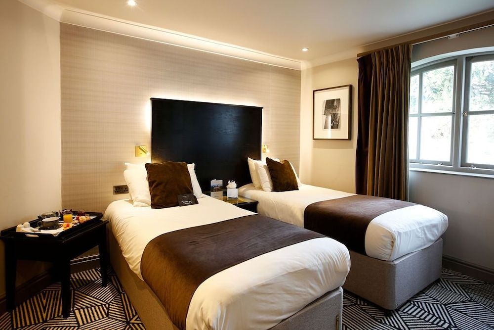Classic Twin Room