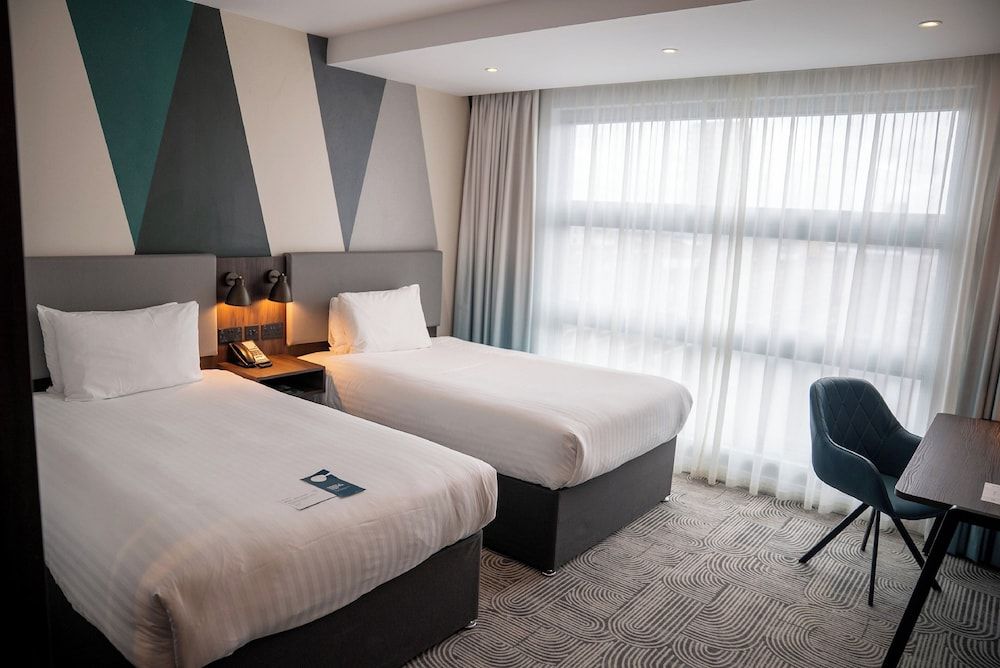 undefined Holiday Inn London - Whitechapel by IHG 6