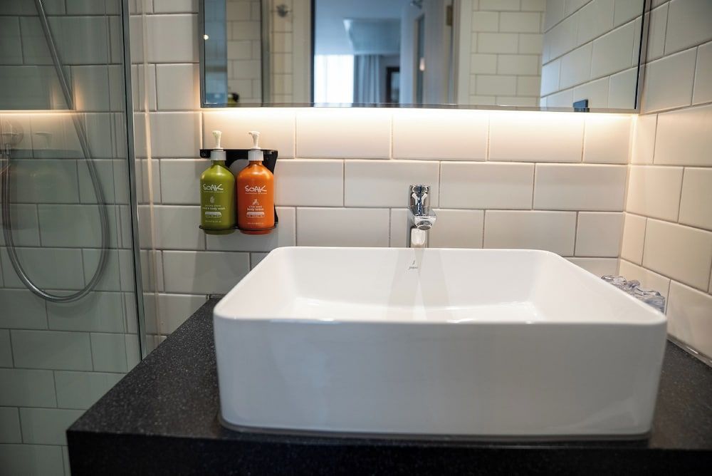 Holiday Inn London - Whitechapel by IHG Standard Room 5
