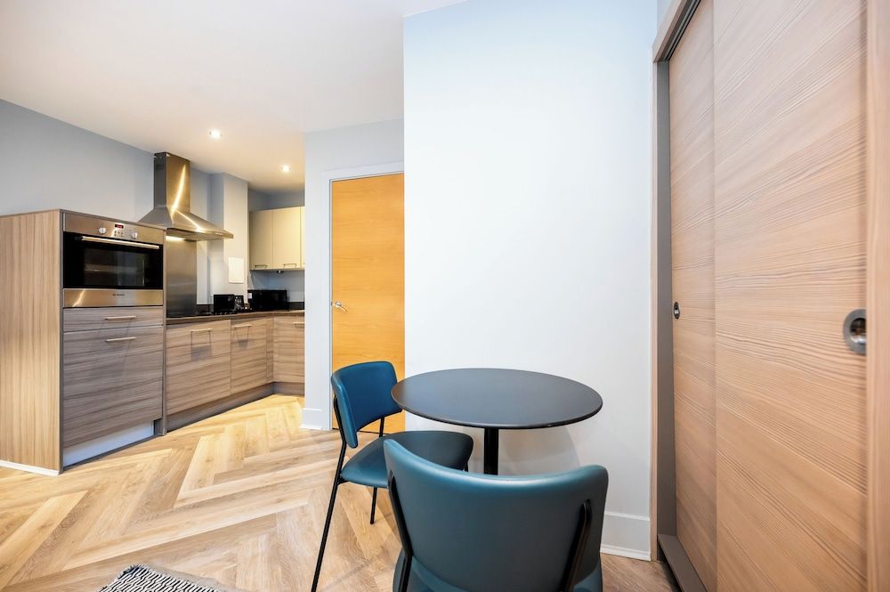Staycity Aparthotels, Edinburgh, West End Studio Apartment 7
