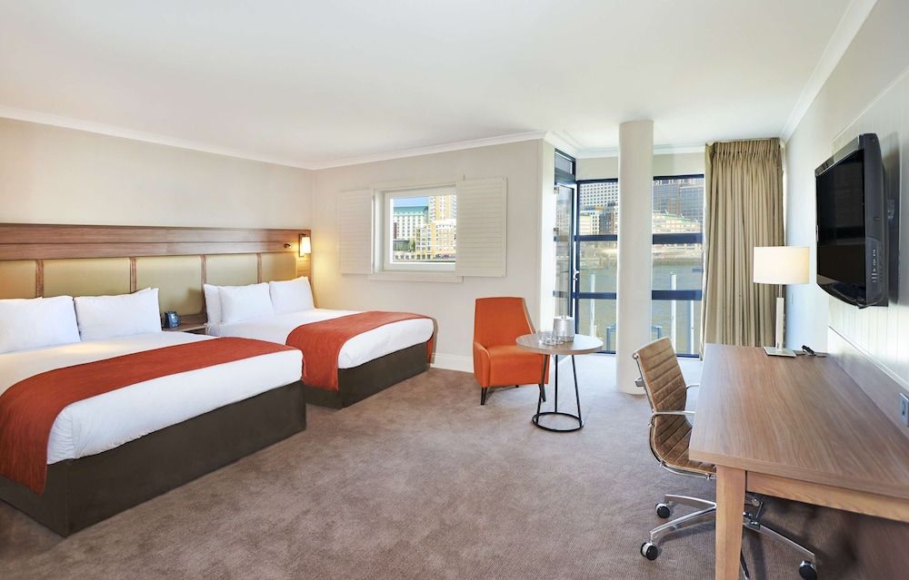 Family Room, 2 Double Beds (Deluxe)