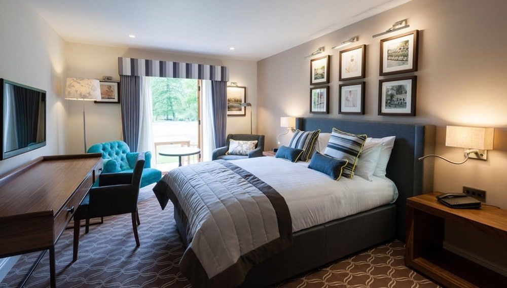 Premium Room, 1 King Bed, Accessible
