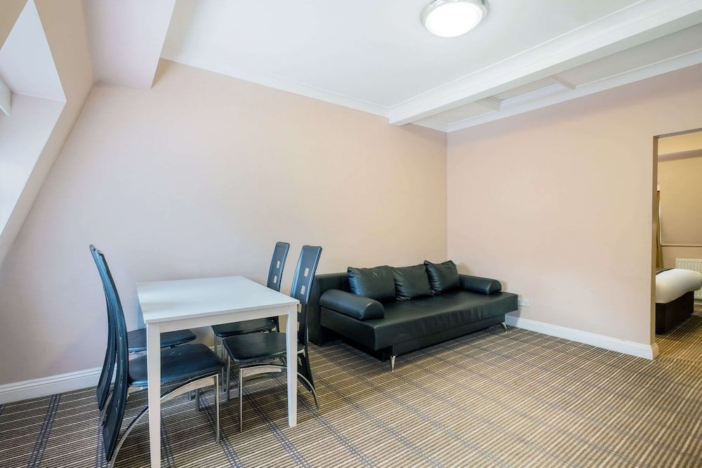 undefined Comfort Inn Kings Cross 9