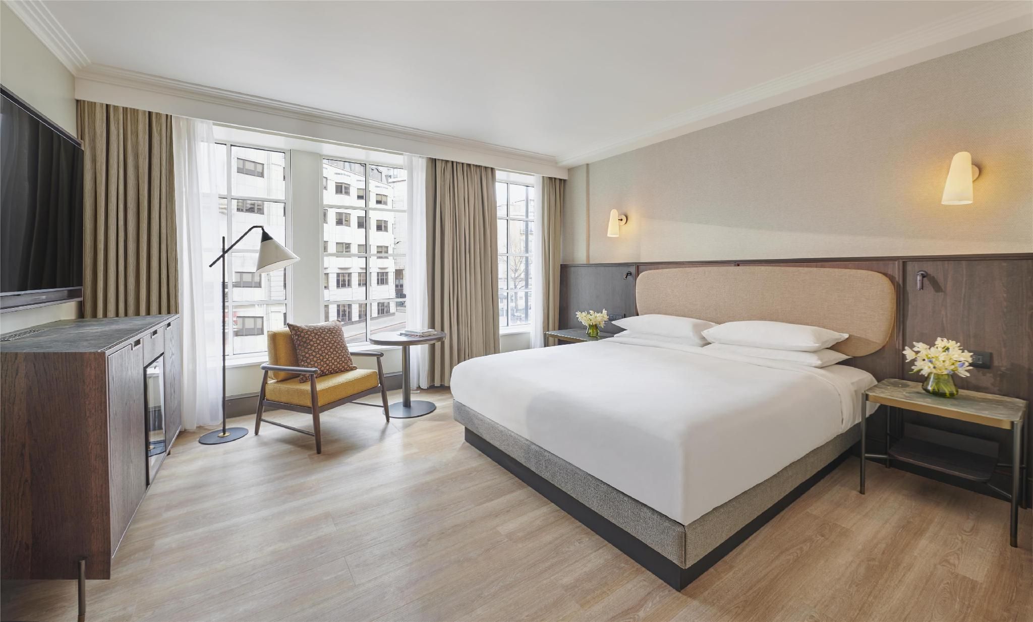 Regency Suite High Street View