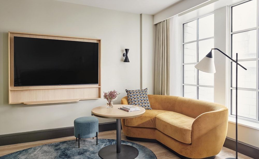 Hyatt Regency London Blackfriars Room, 1 King Bed 6