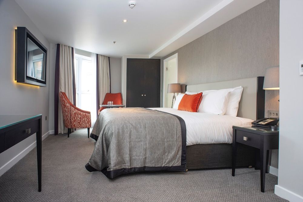 Ten Hill Place Superior Room, 1 King Bed, Non Smoking 4