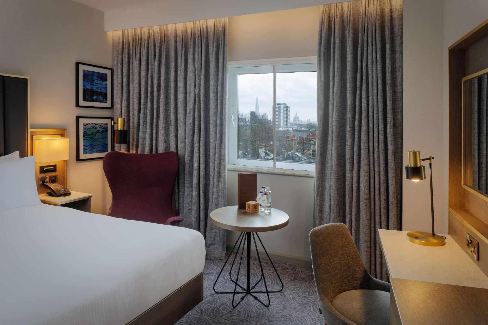 undefined DoubleTree by Hilton London Angel Kings Cross 9