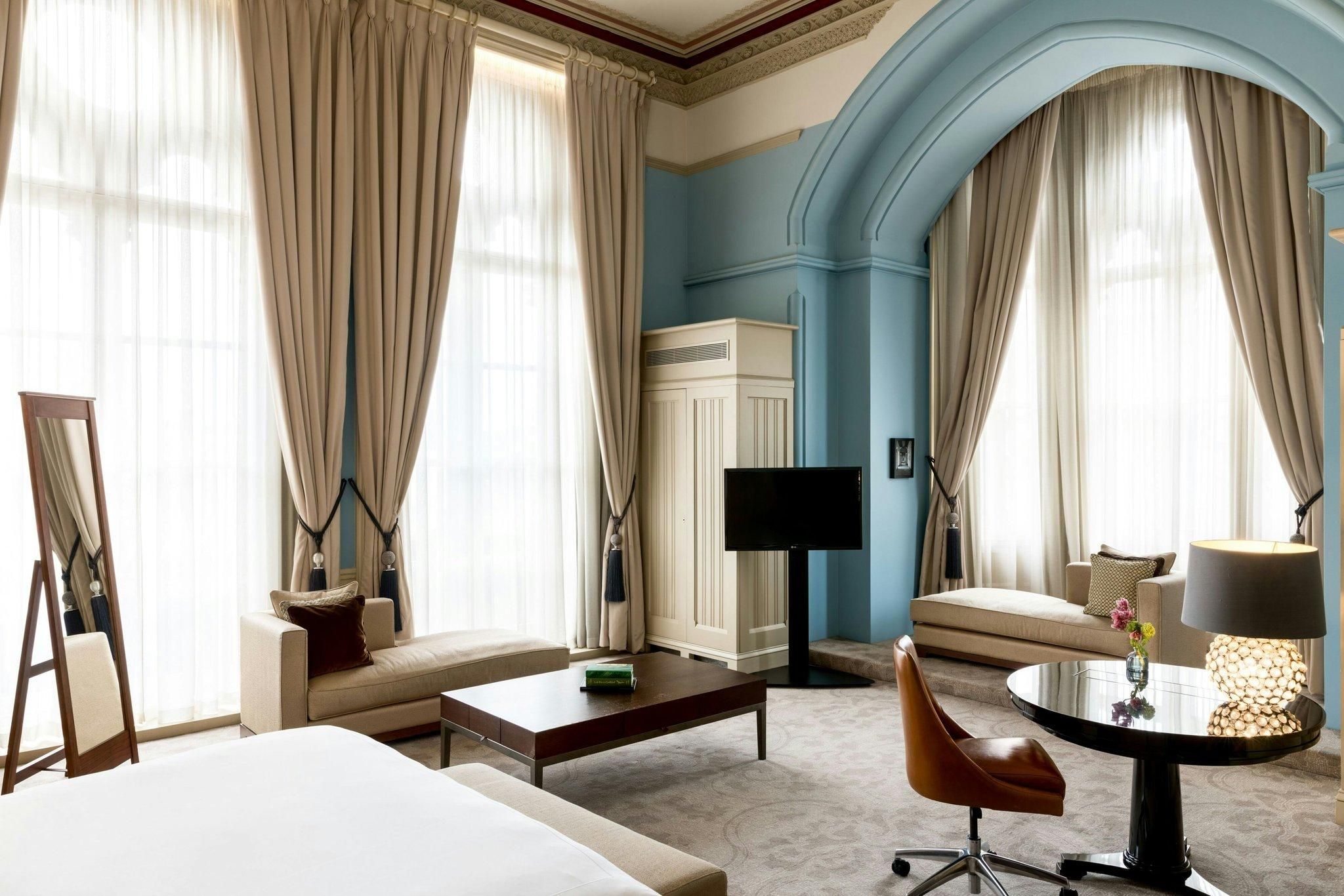 Sir John Betjeman Suite, 1 Bedroom Suite, 1 King
