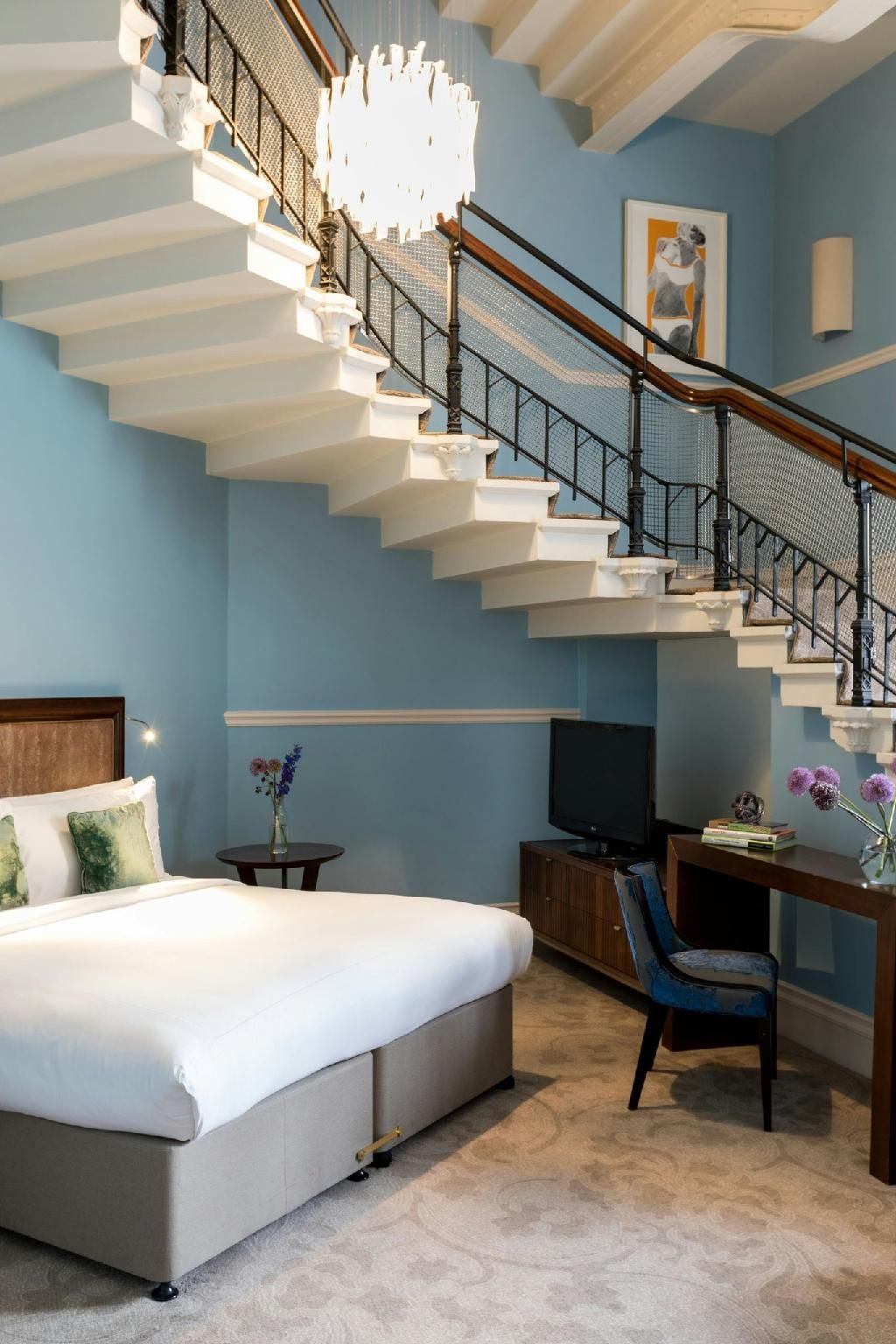 The Grand Staircase Suite, 1 Bedroom Bi-level Suite, 1 King