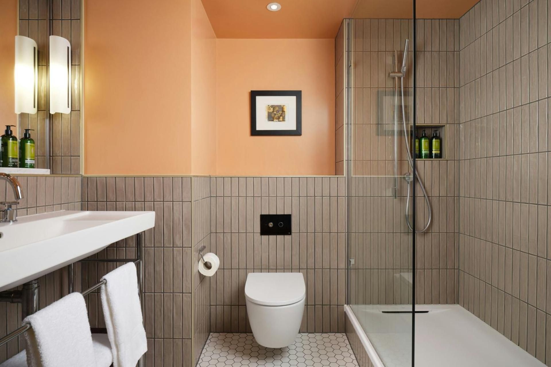 undefined St. Pancras London, Autograph Collection ® 4