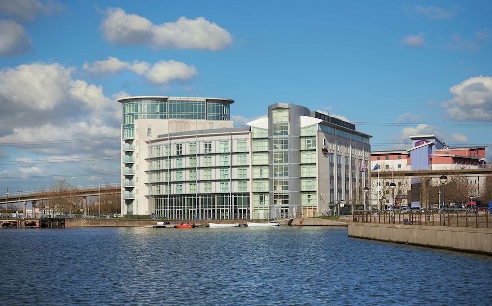 undefined DoubleTree by Hilton Hotel London ExCel 2