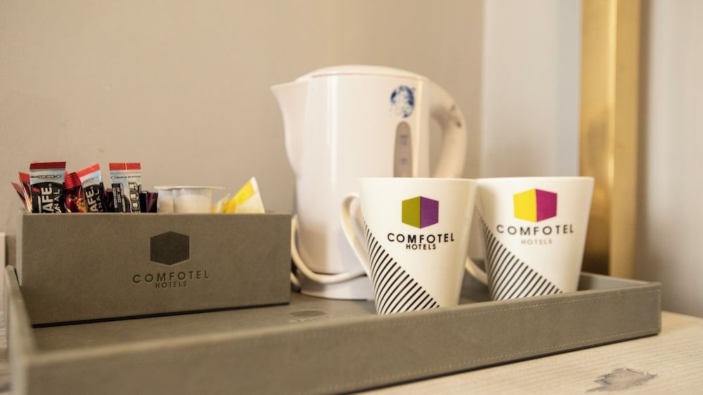 COMFOTEL GRN Standard Double Room 5