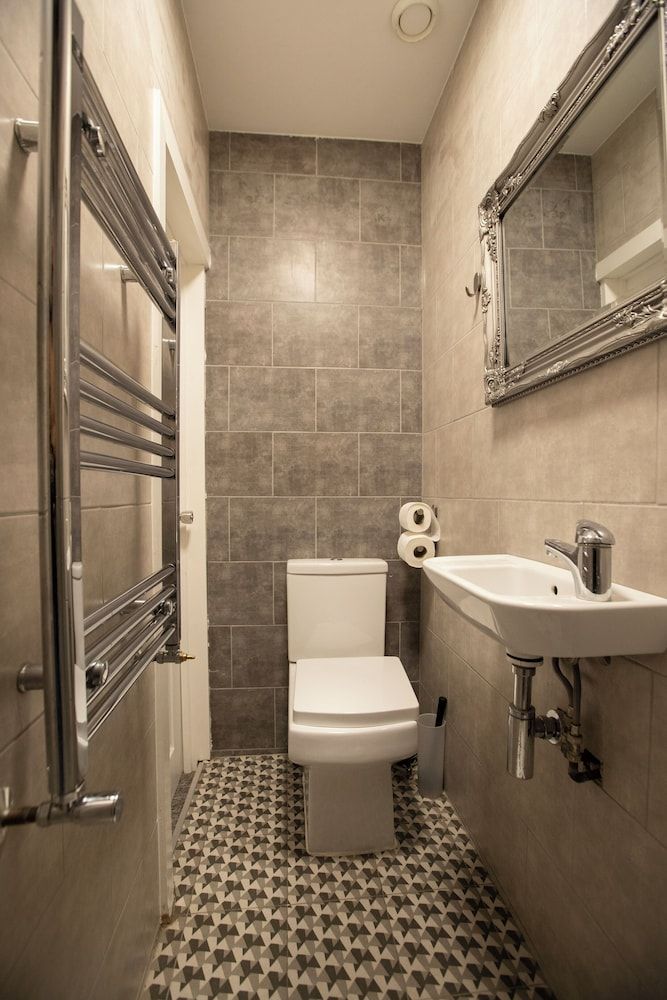 COMFOTEL GRN Standard Double Room 3