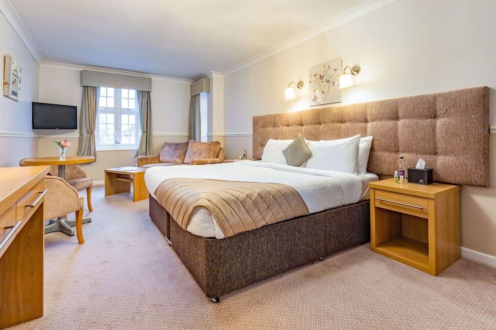 Worcester Bank House Hotel Spa & Golf, BW Premier Collection Superior Room, 1 King Bed, Non Smoking 2