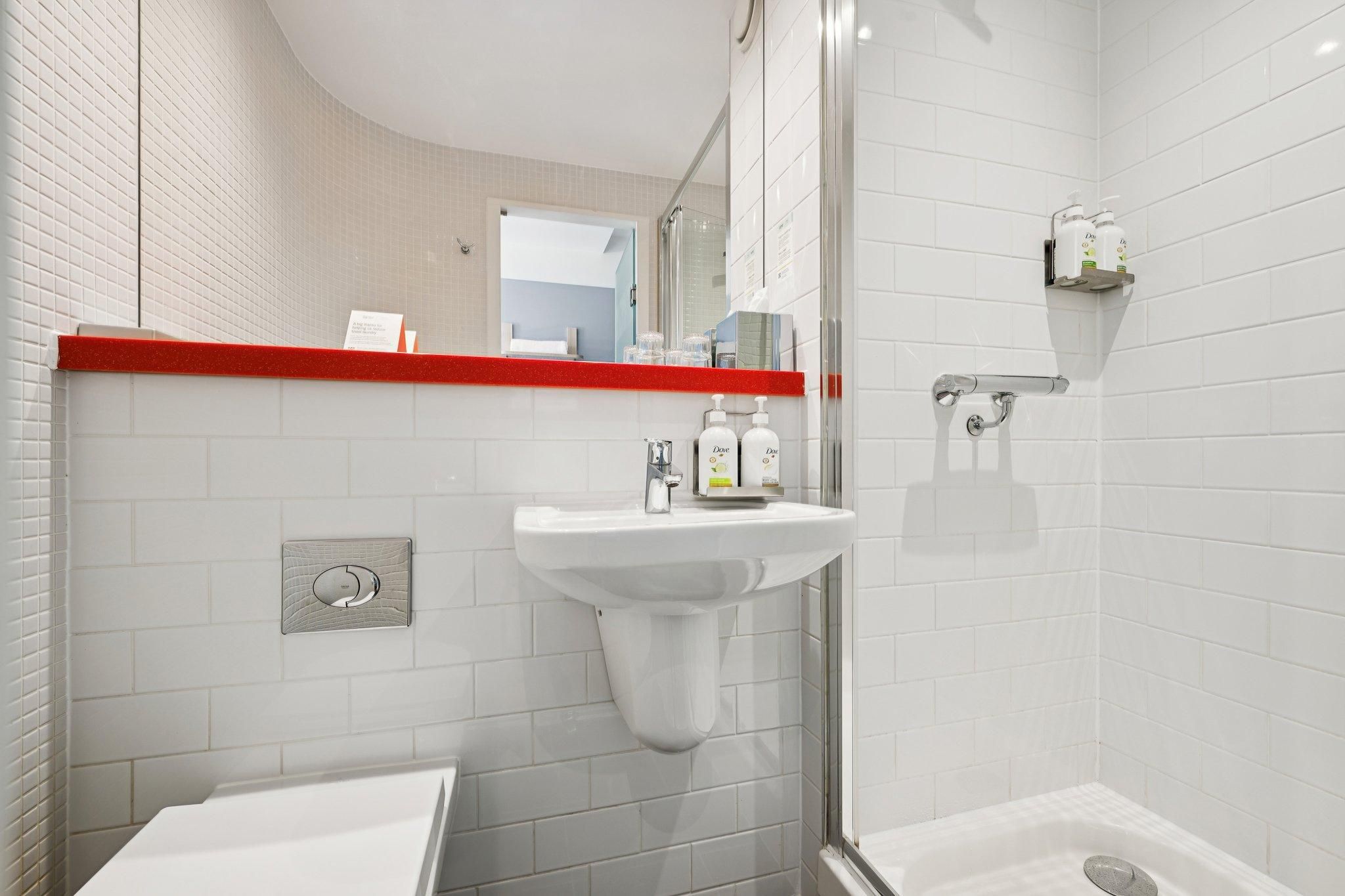 undefined Garner Edinburgh Haymarket by IHG 5