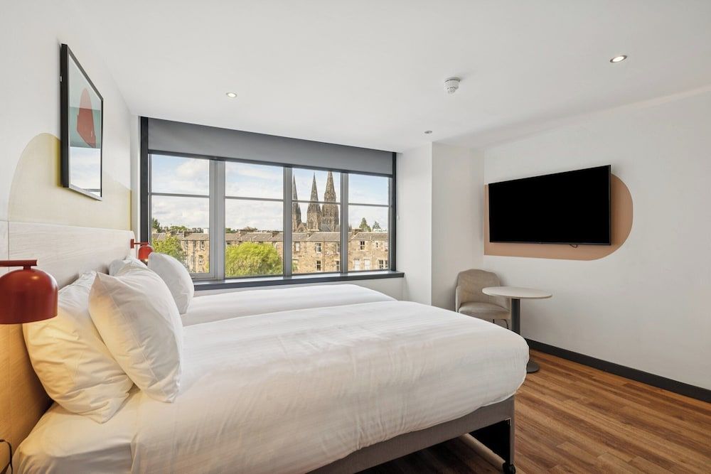 Garner Edinburgh Haymarket by IHG Room, 2 Twin Beds (Cosy) 6