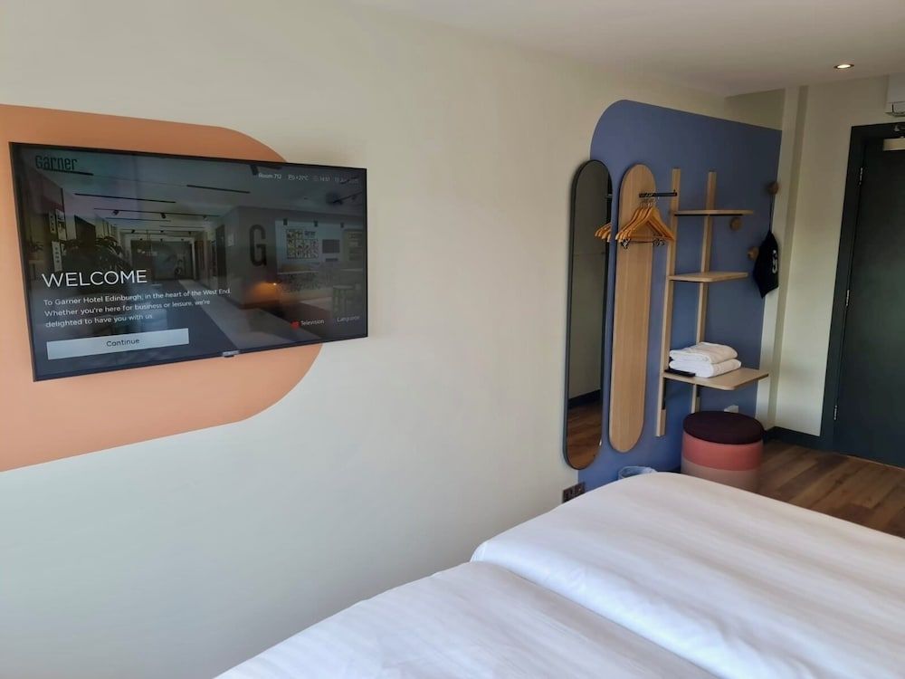 Garner Edinburgh Haymarket by IHG Room, 2 Twin Beds (Cosy) 7