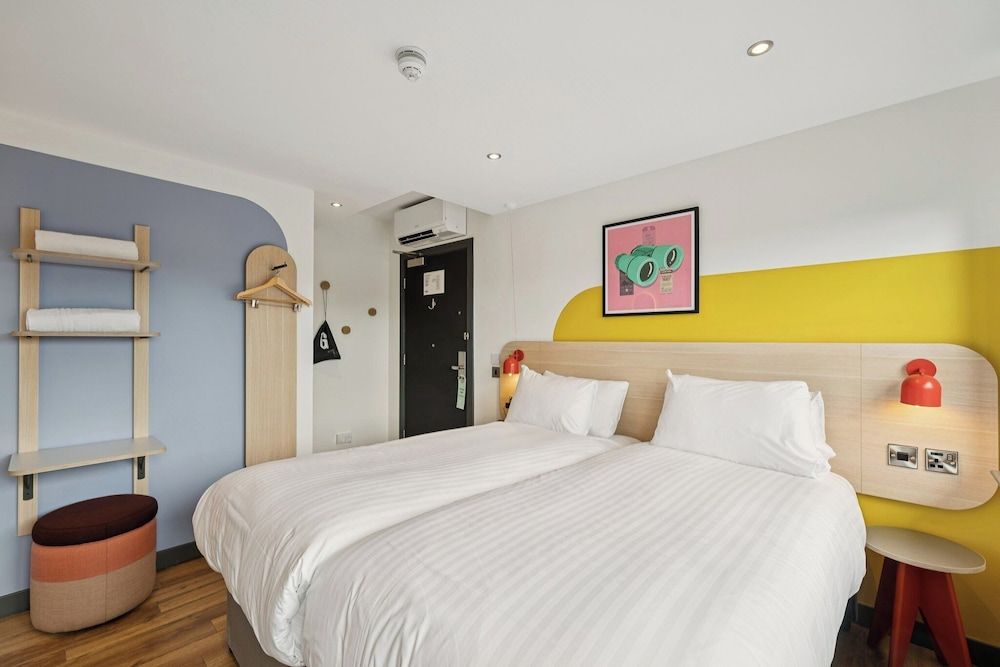 undefined Garner Edinburgh Haymarket by IHG 9