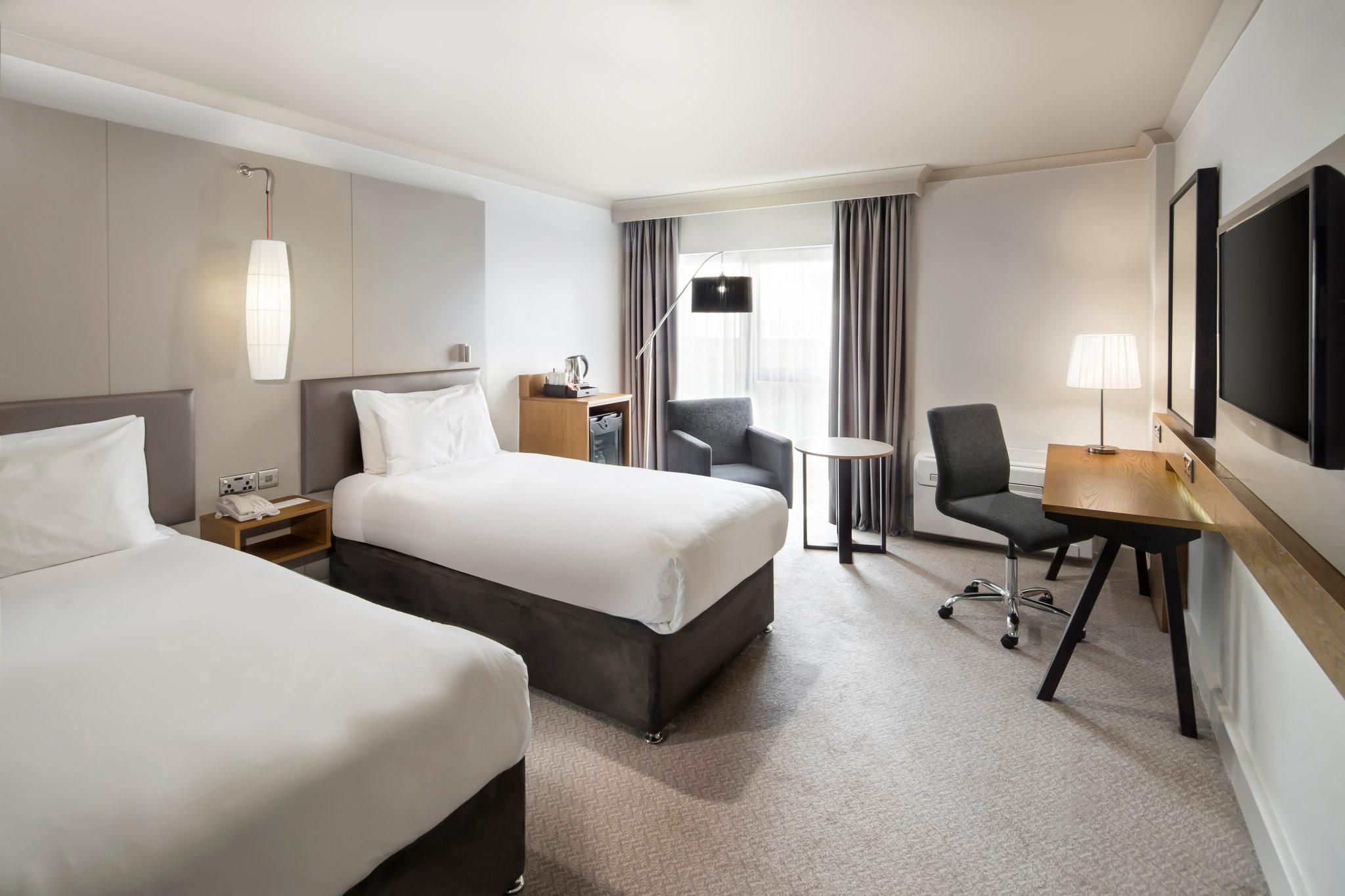 2 Single Beds Standard Accessible