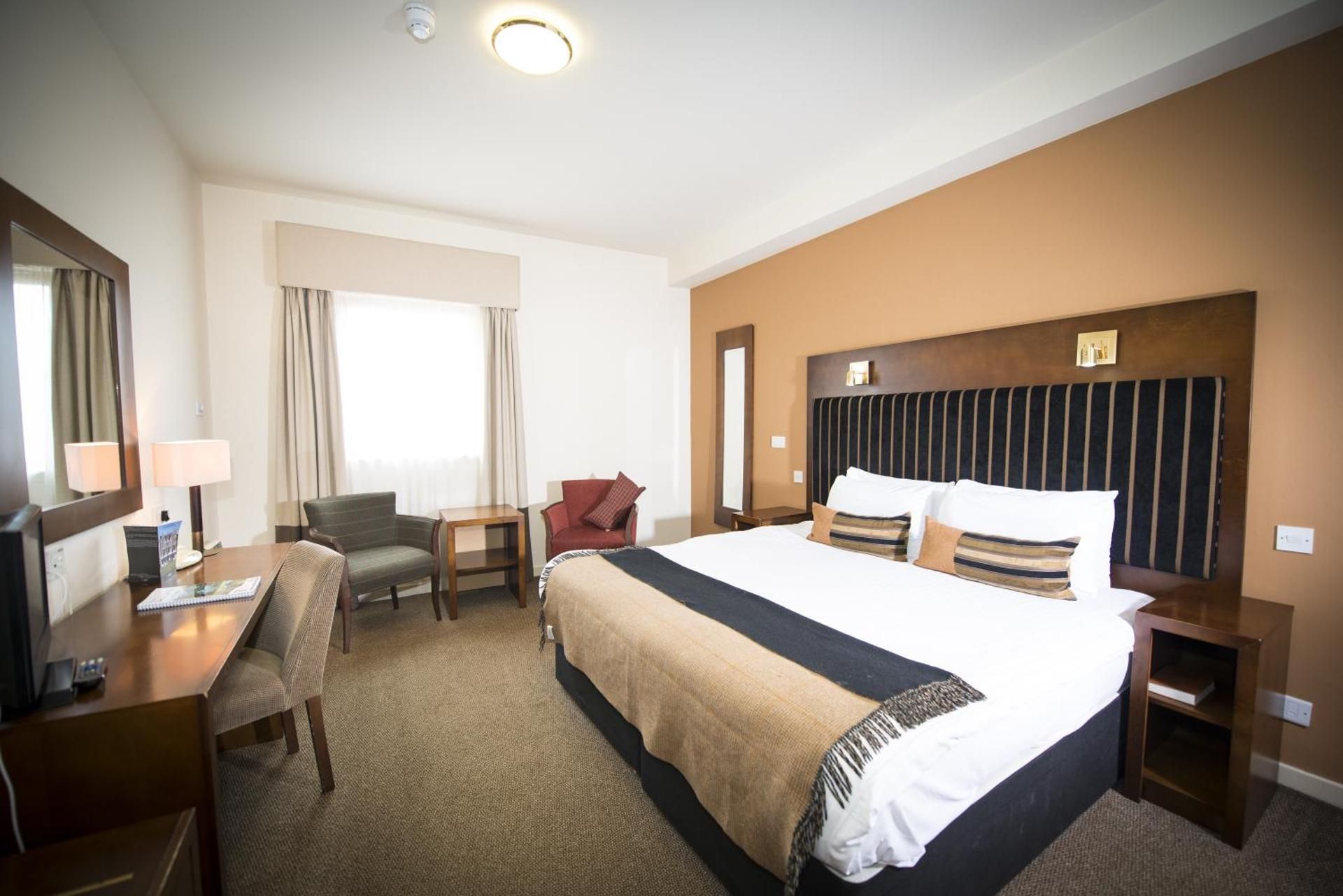 Columba Hotel Inverness by Compass Hospitality Double Room 2