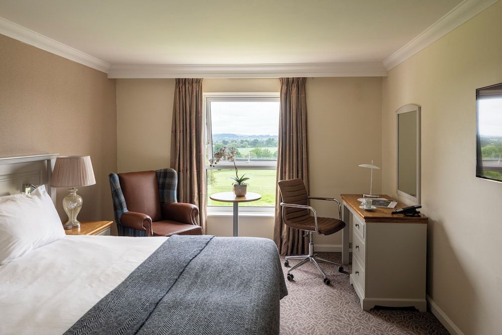 Tewkesbury Park Standard Double or Twin Room, Golf View 4