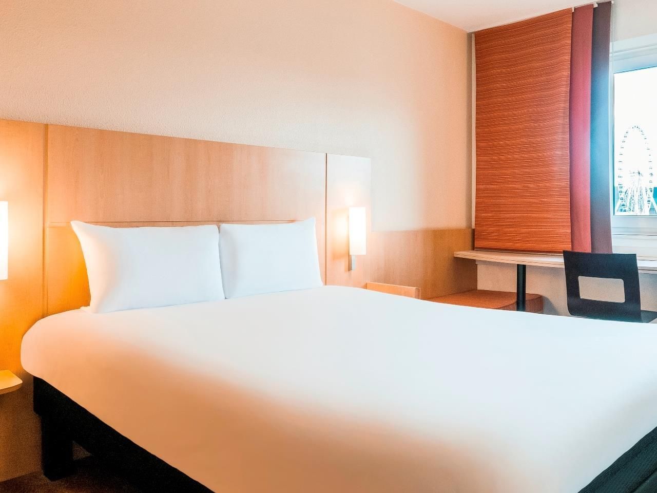 Double Room with 1 Double Bed