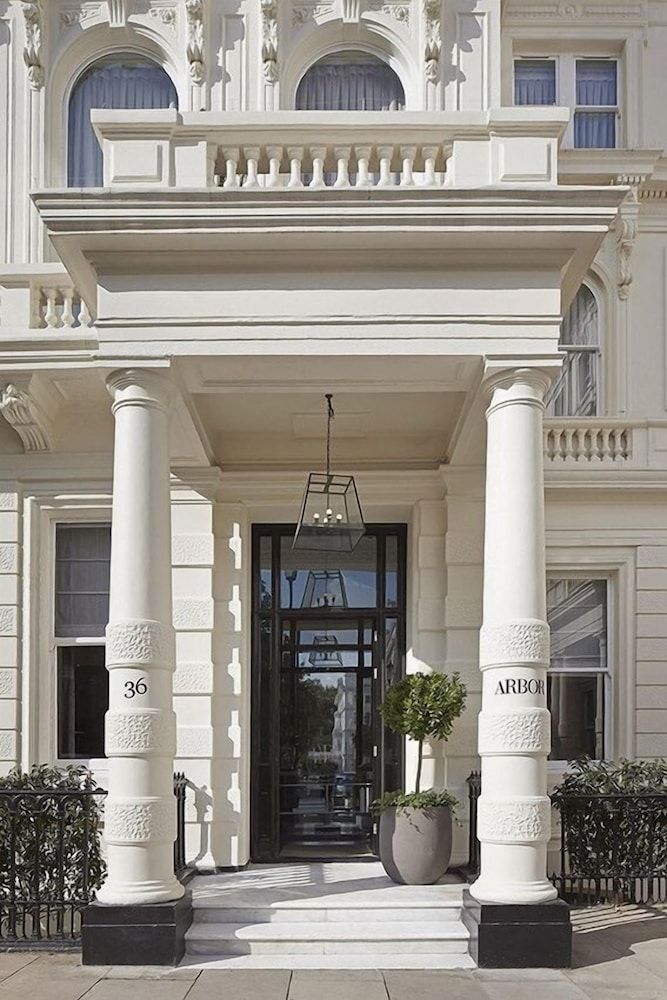 undefined Signature Townhouse Hyde Park 5