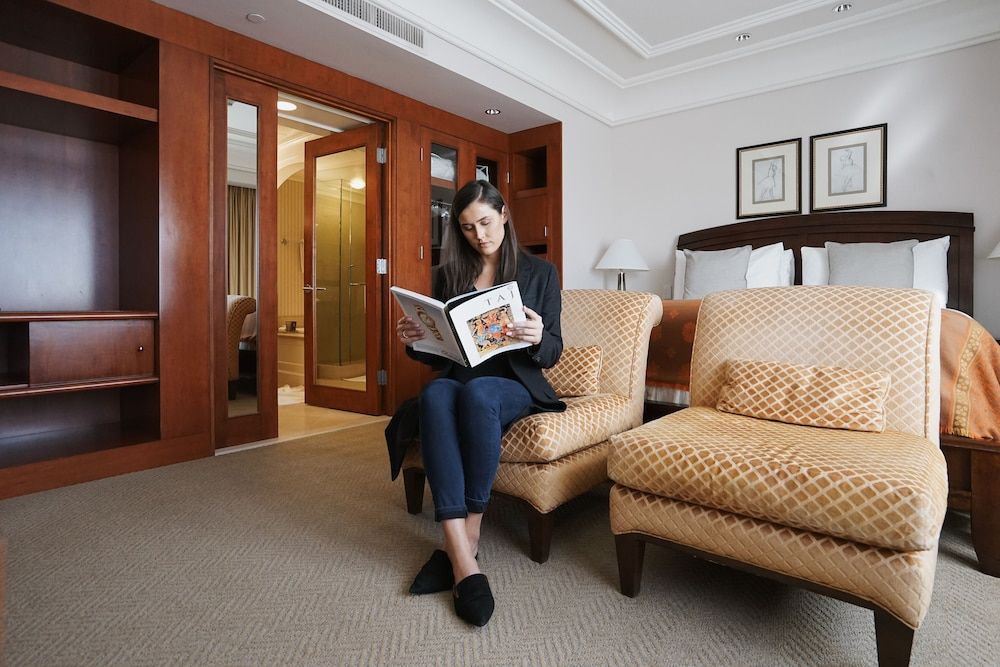 Executive Suite