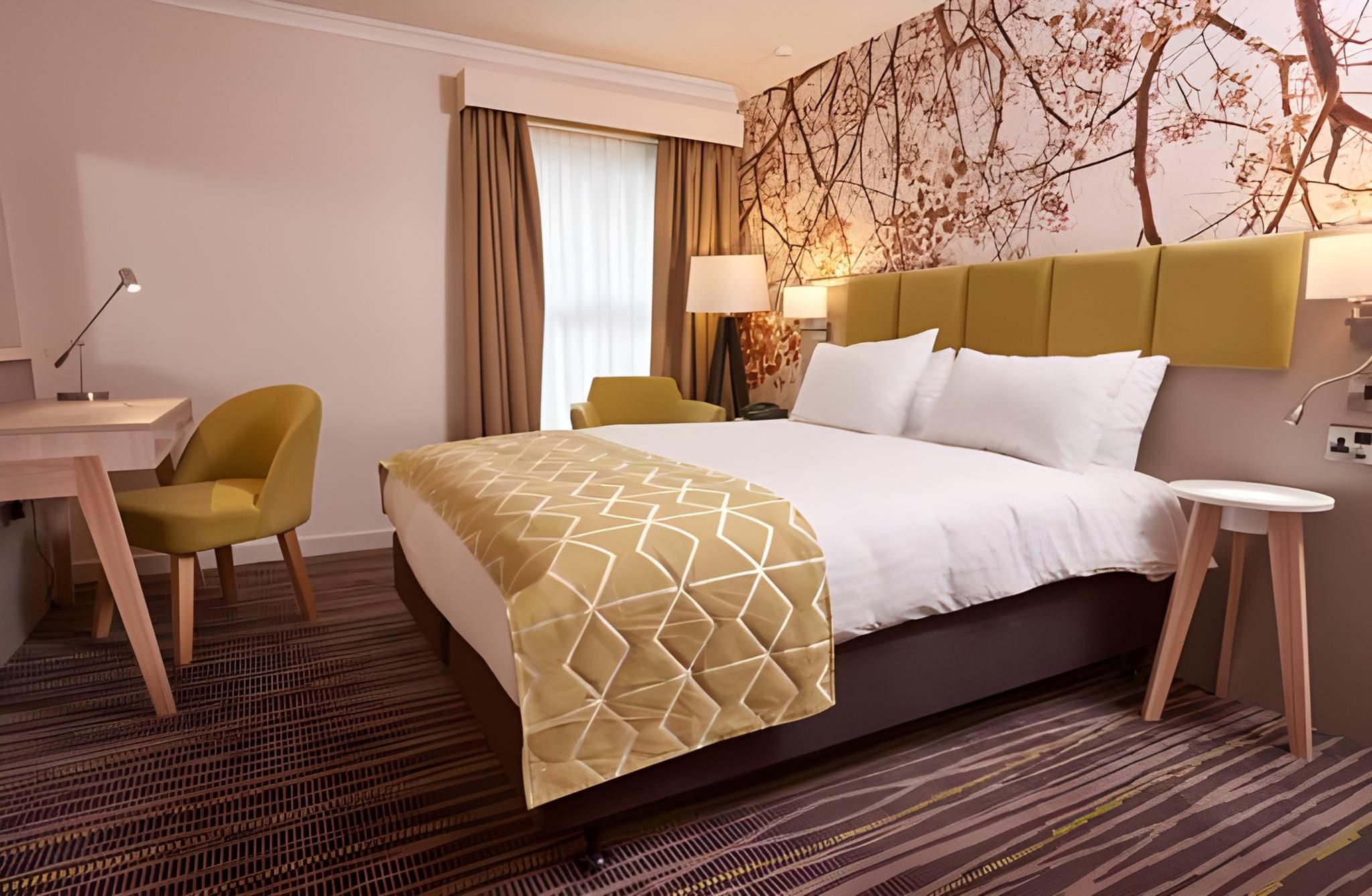 1 Double Bed Standard Accessible