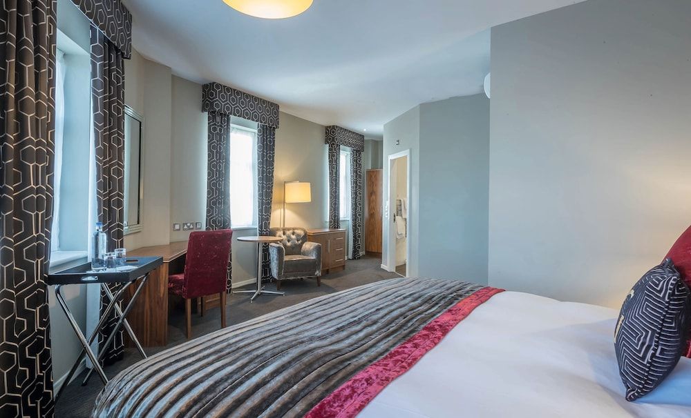 undefined Hotel Riu Plaza The Gresham Dublin 10