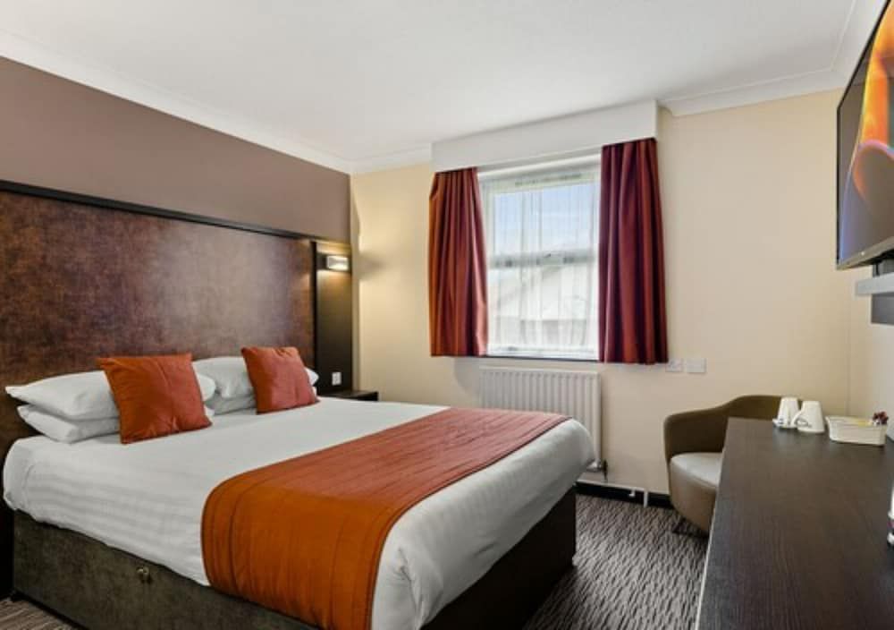 Dragonfly Hotel Colchester Standard Double Room 10