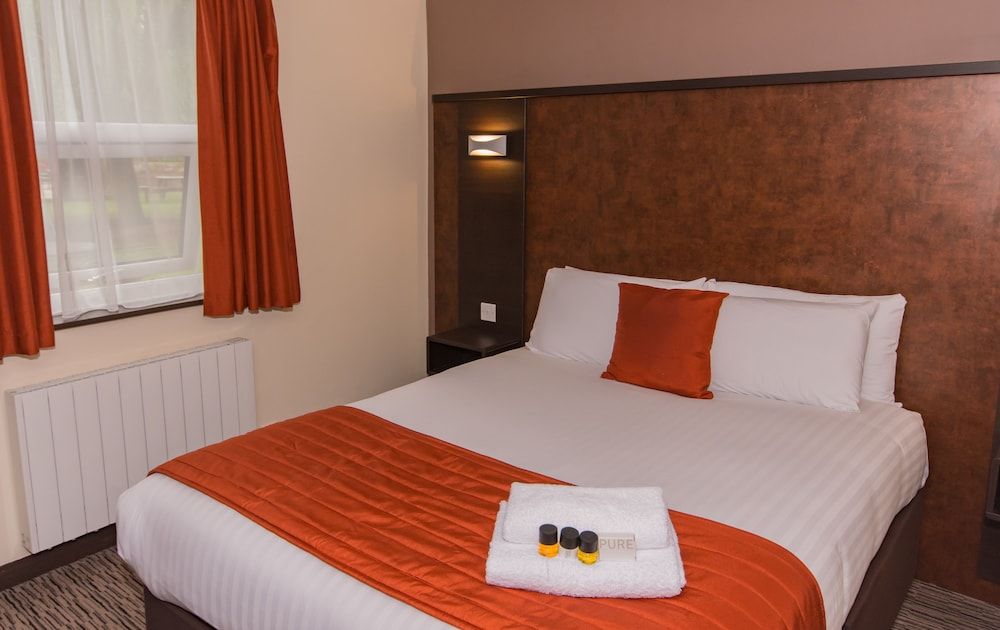 Dragonfly Hotel Colchester Executive Double Room 2