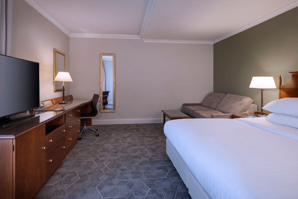 undefined Delta Hotels by Marriott Liverpool City Centre 2