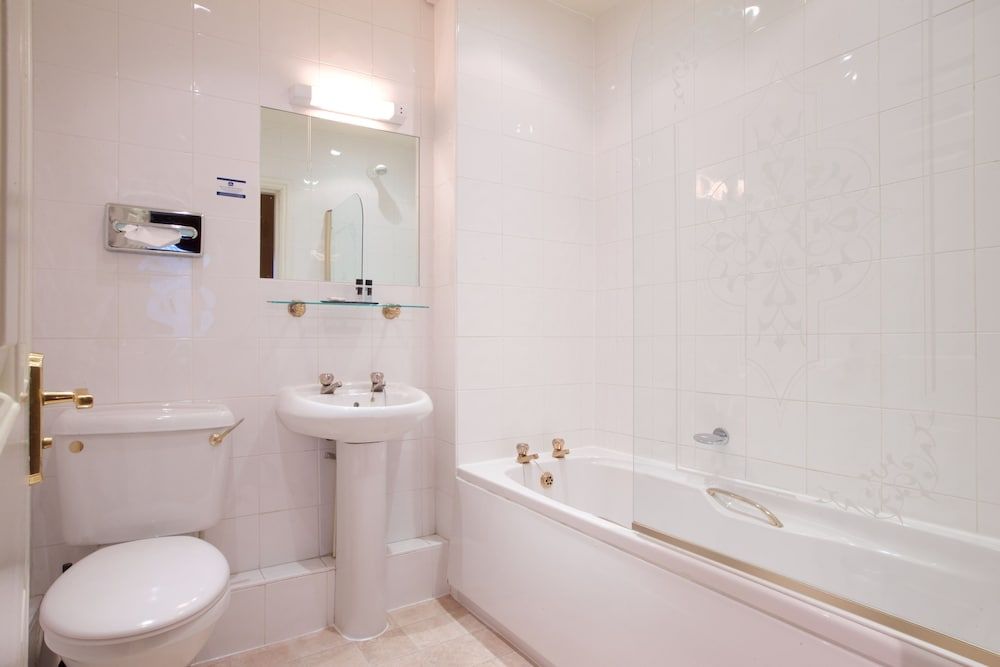 undefined Manchester South Hotel, Sure Hotel Collection by BW 6