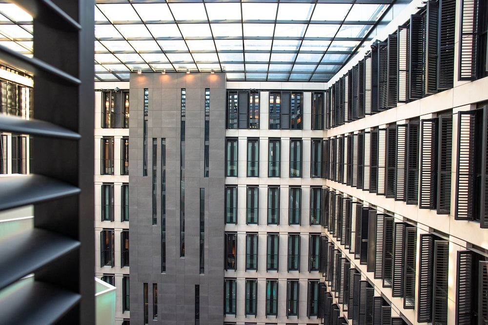 undefined Grosvenor House Suites 3