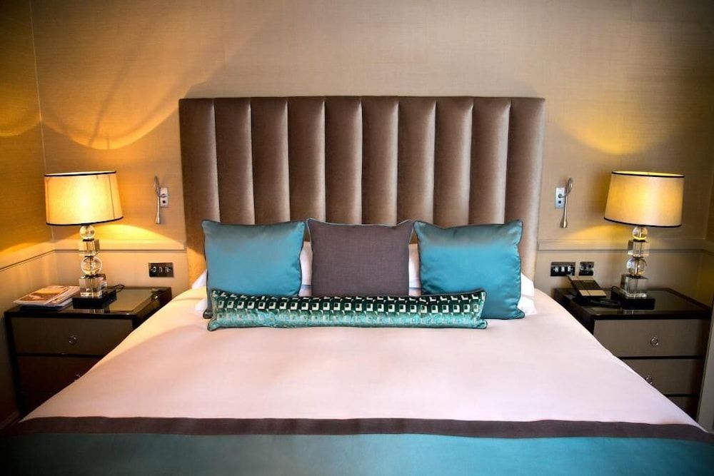 undefined Althoff St. James's Hotel & Club London