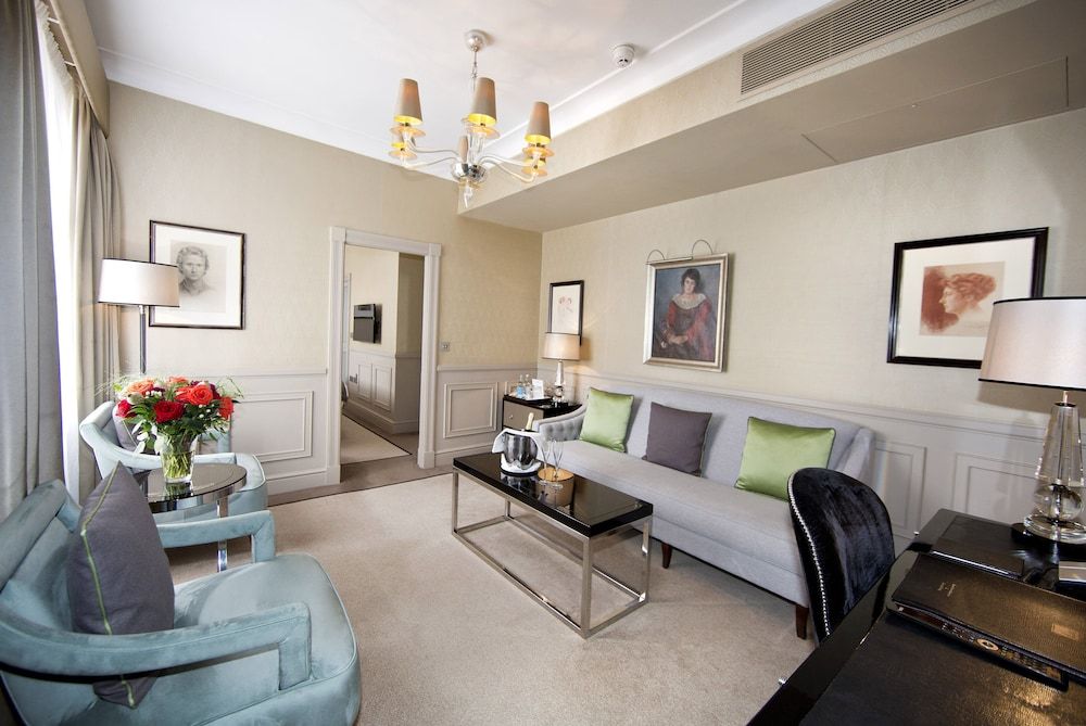 undefined Althoff St. James's Hotel & Club London 5