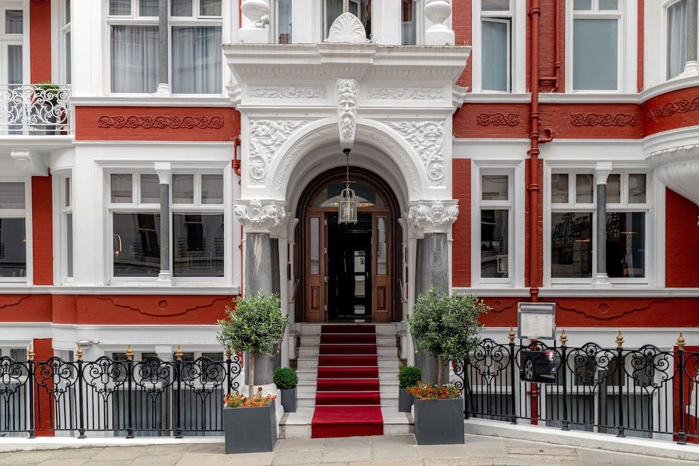 undefined Althoff St. James's Hotel & Club London 6