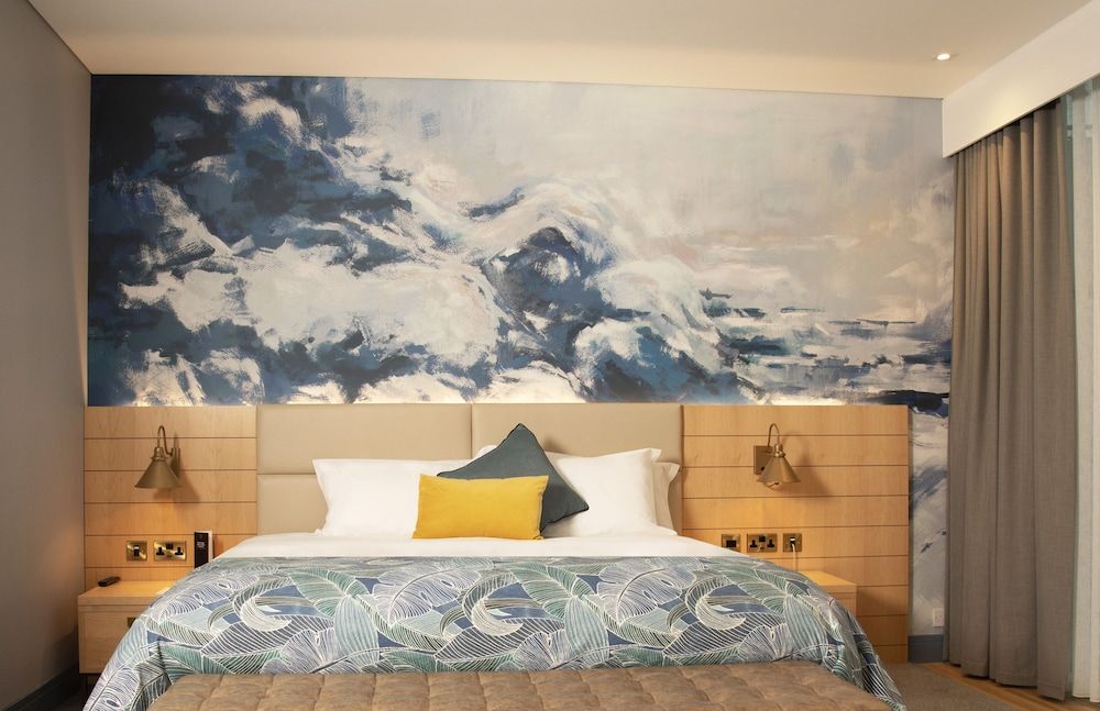 voco St David's Cardiff by IHG Standard Room 7