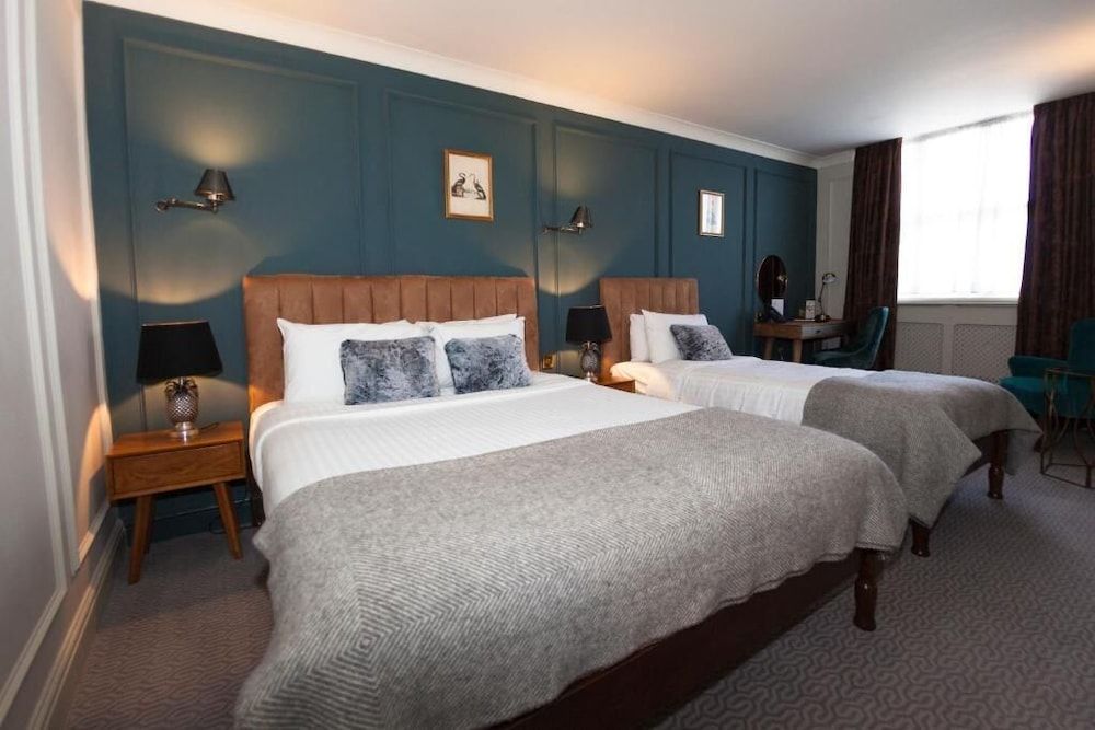 Cromwell Hotel Stevenage Executive Twin Room, Multiple Beds, Non Smoking 4