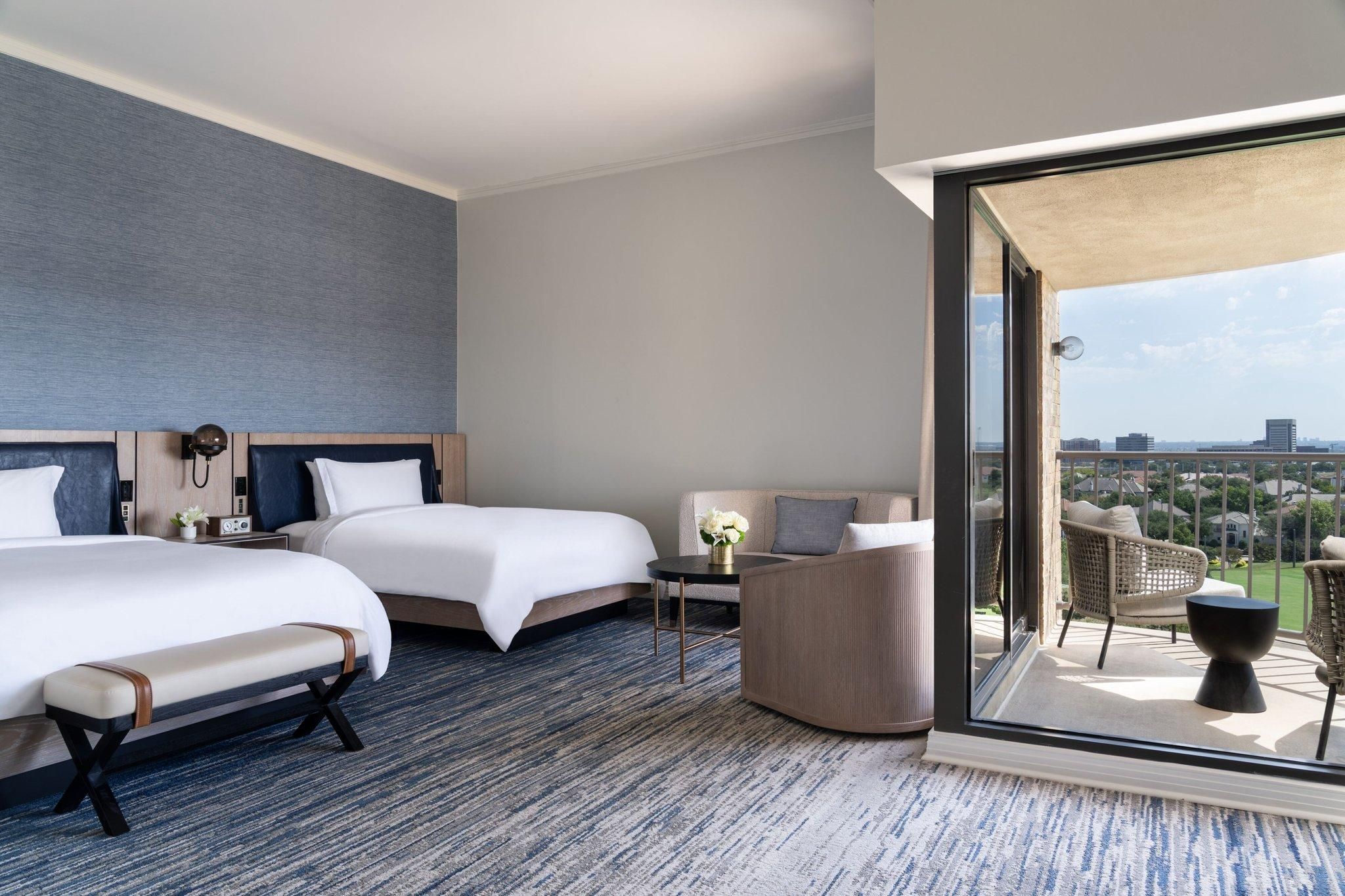 Tower Corner, Guest Room, 2 Queen, Golf View, Balcony