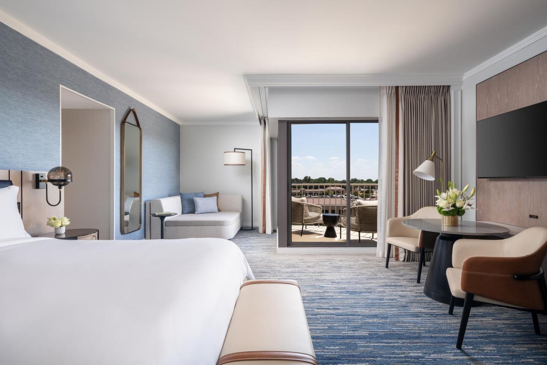 Tower Corner, Guest room, 2 Double, Golf view, Balcony